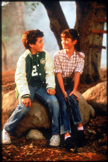 Still of Fred Savage and Danica McKellar in The Wonder Years (1988)