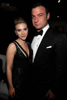 Liev Schreiber and Scarlett Johansson