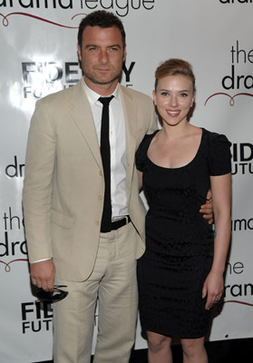 Liev Schreiber and Scarlett Johansson