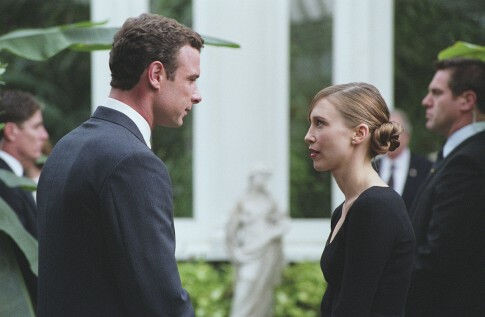 Still of Liev Schreiber and Vera Farmiga in The Manchurian Candidate (2004)