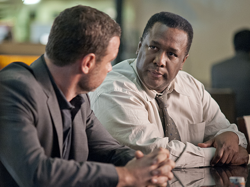 Still of Liev Schreiber and Wendell Pierce in Ray Donovan (2013)