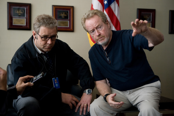 Still of Russell Crowe and Ridley Scott in Melo pinkles (2008)