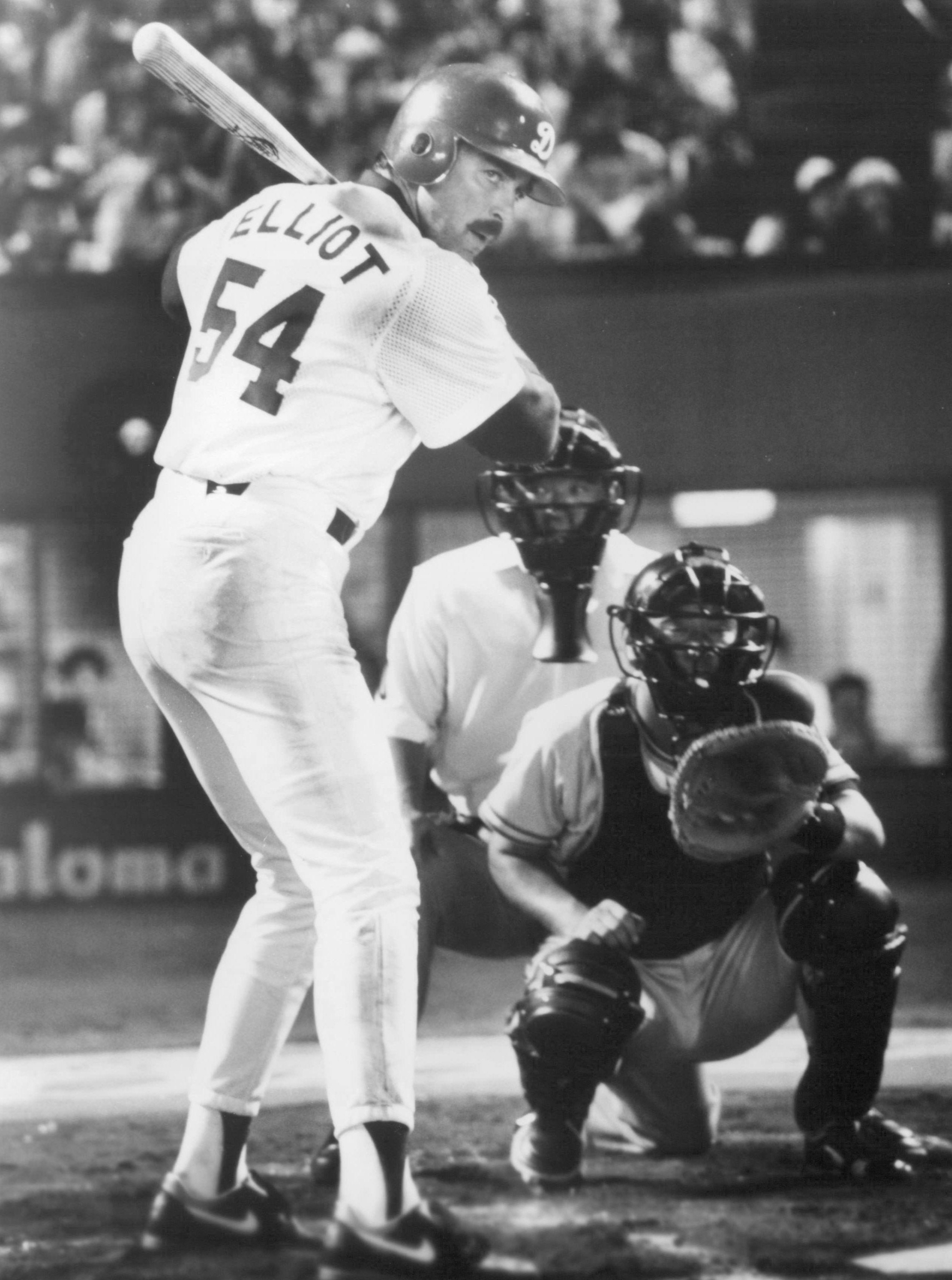 Still of Tom Selleck in Mr. Baseball (1992)