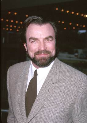 Tom Selleck at event of The Love Letter (1999)