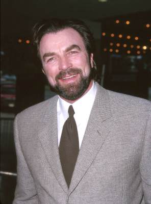 Tom Selleck at event of The Love Letter (1999)
