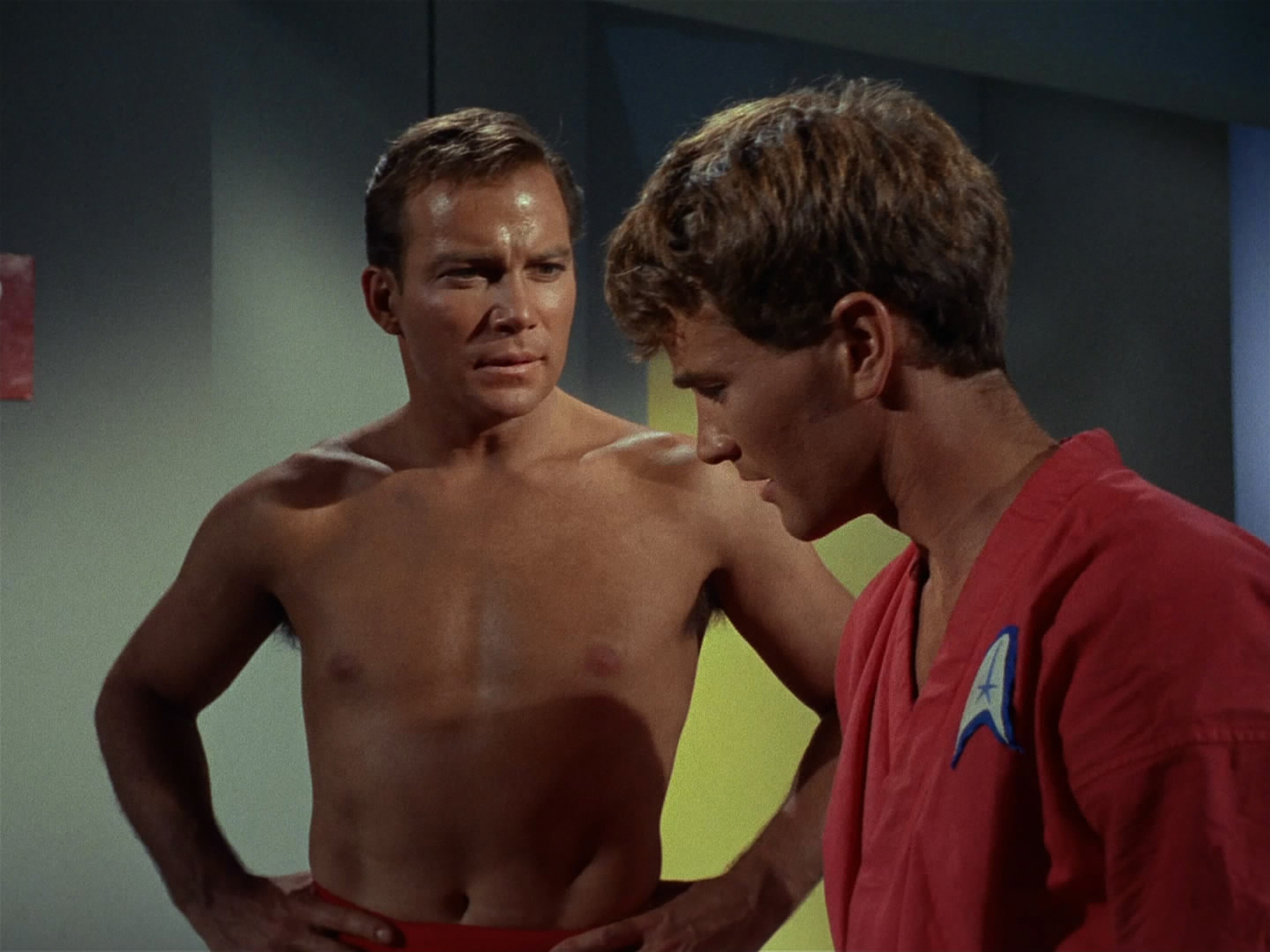 Still of William Shatner, Robert Walker Jr. and Charlie Evans in Star Trek (1966)