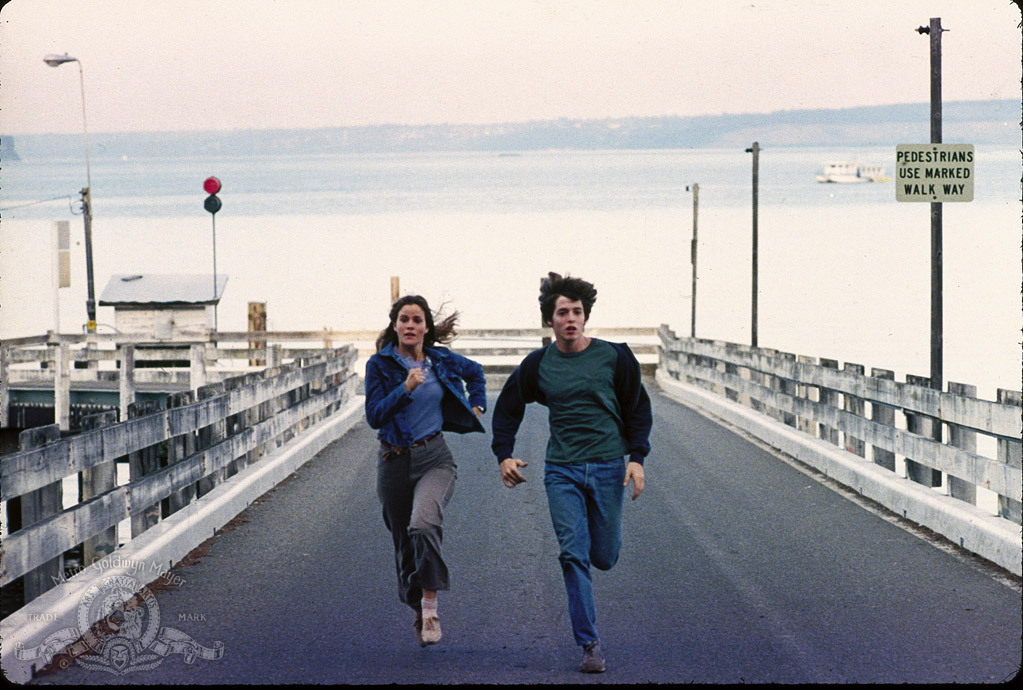 Still of Matthew Broderick and Ally Sheedy in Karo zaidimai (1983)