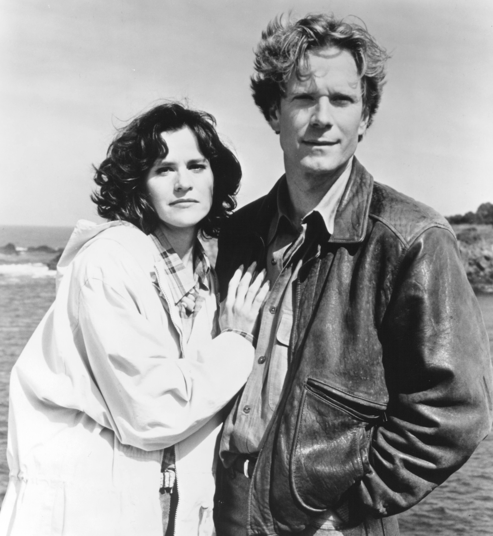 Still of Ally Sheedy and William R. Moses in The Haunting of Seacliff Inn (1994)