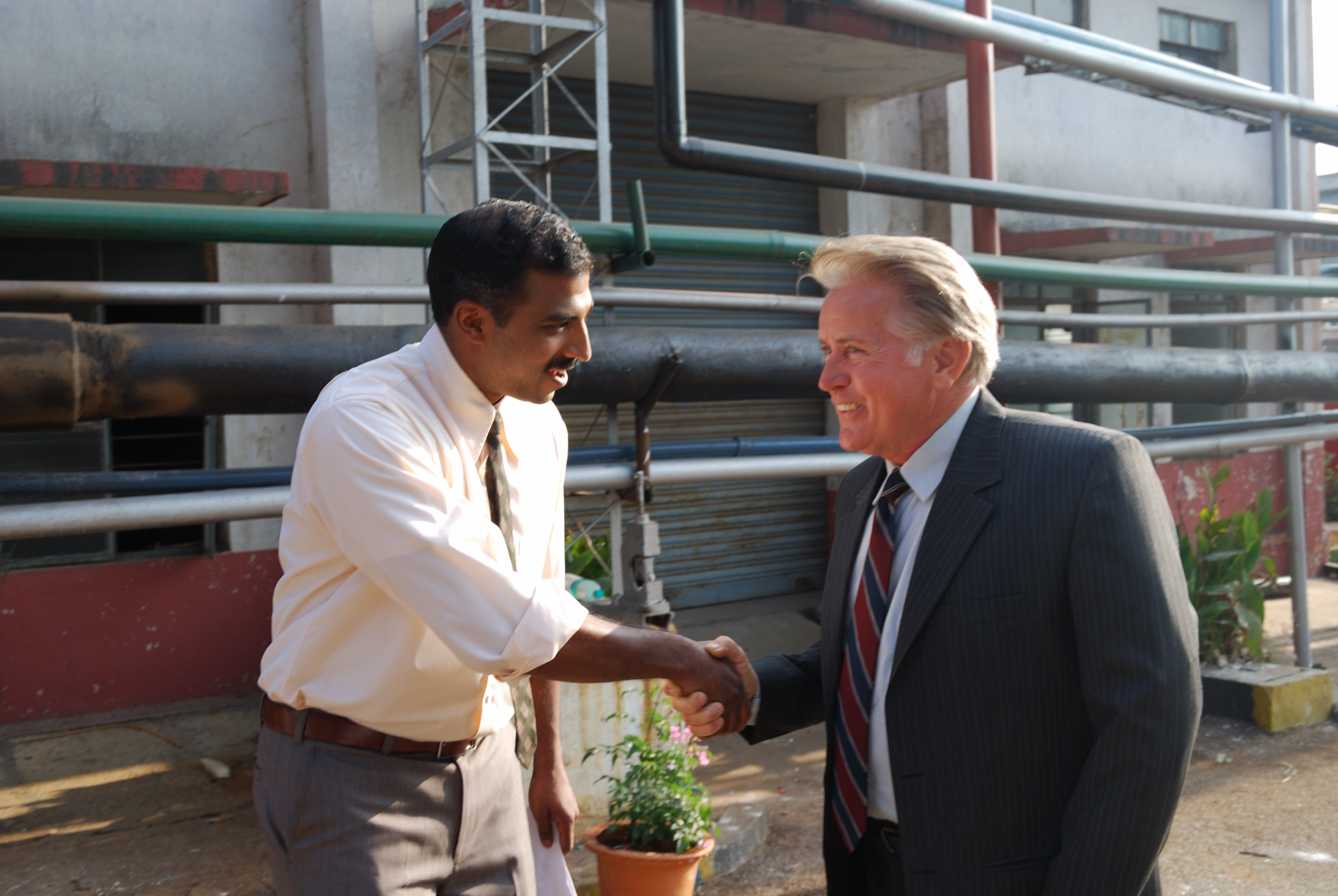 Martin Sheen in Bhopal: A Prayer for Rain (2014)