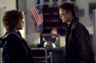 Still of Gary Sinise and Alfre Woodard in The Forgotten (2004)