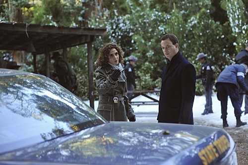Still of Gary Sinise and Melina Kanakaredes in CSI Niujorkas (2004)