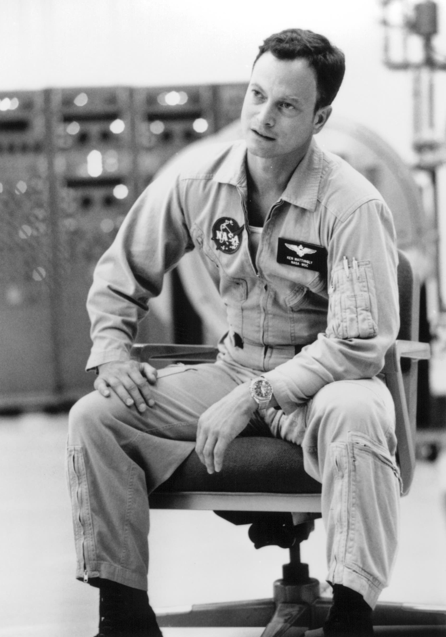 Still of Gary Sinise in Apollo 13 (1995)