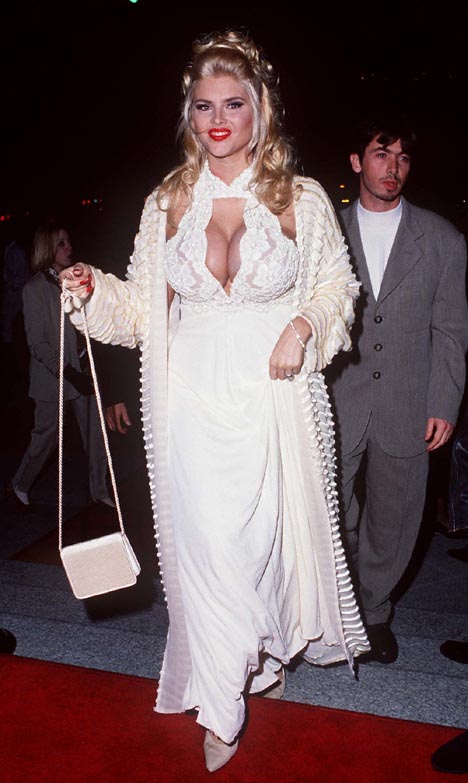 Anna Nicole Smith at event of Gatavi drabuziai (1994)