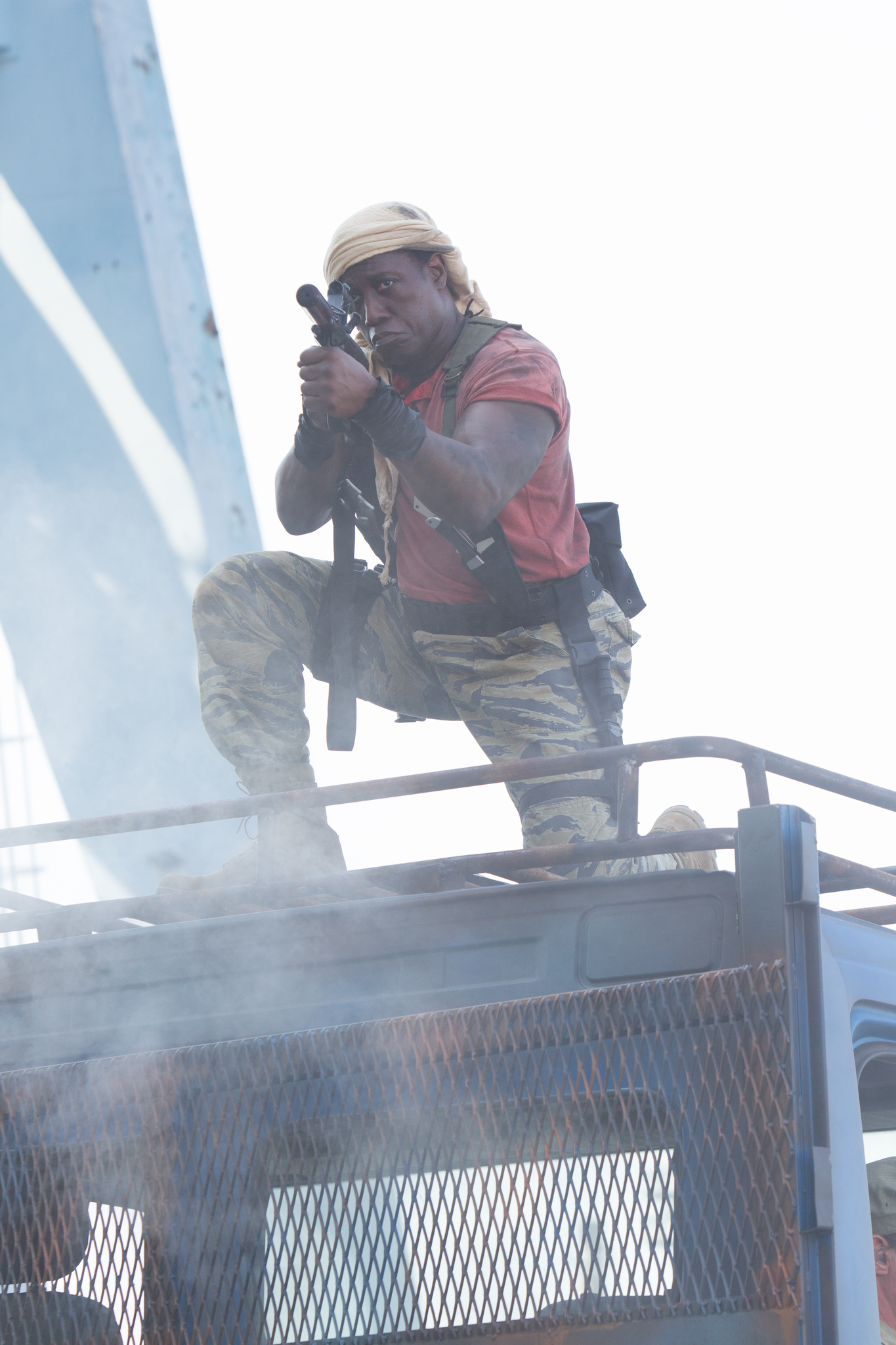 Still of Wesley Snipes in Nesunaikinami 3 (2014)