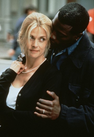 Still of Nastassja Kinski and Wesley Snipes in One Night Stand (1997)