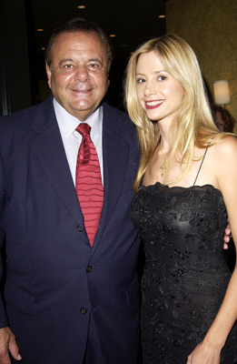 Mira Sorvino and Paul Sorvino at event of Between Strangers (2002)
