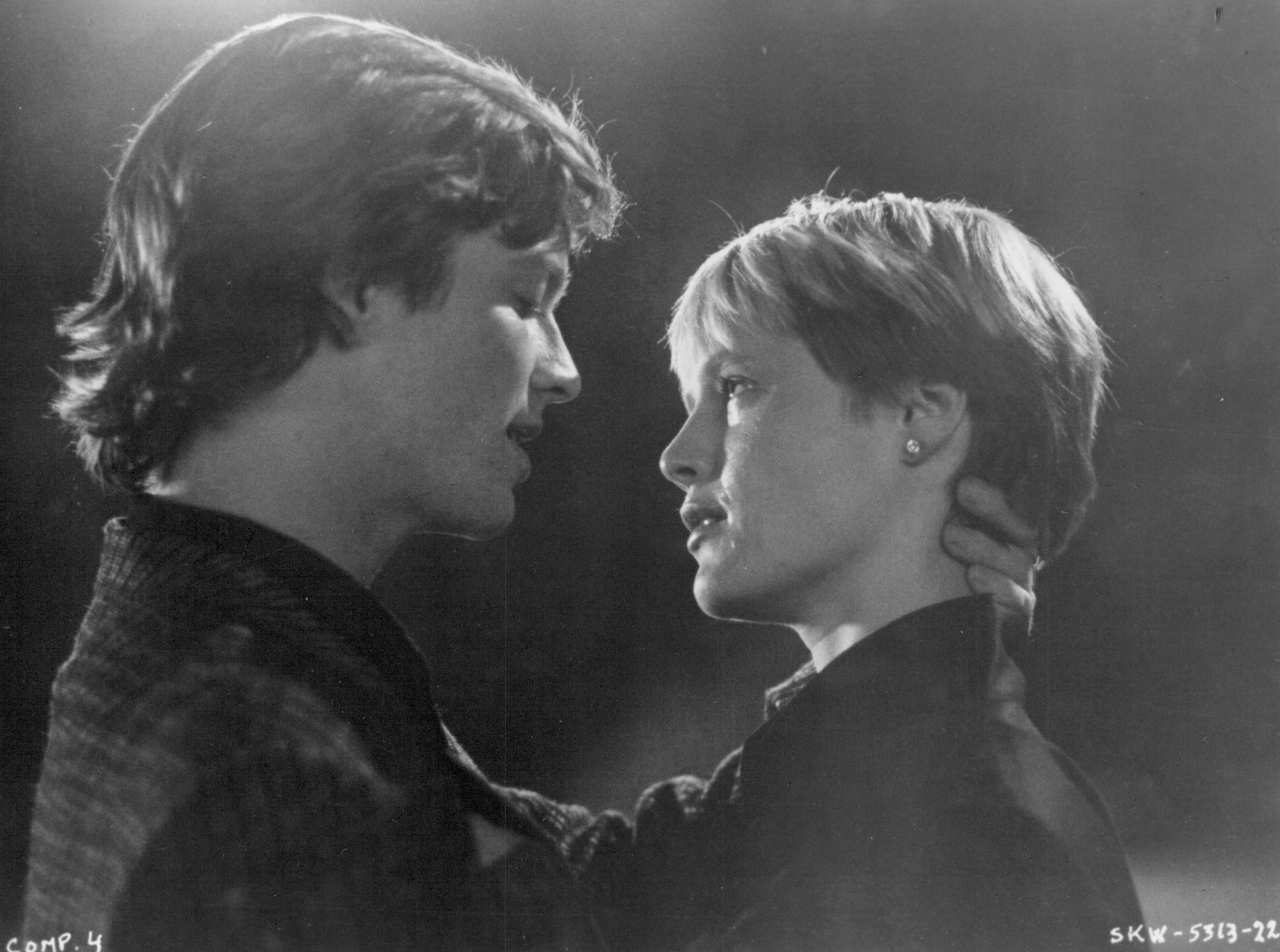 Still of Mary Stuart Masterson and Eric Stoltz in Some Kind of Wonderful (1987)