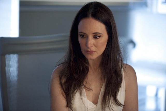 Still of Madeleine Stowe in Kerstas (2011)