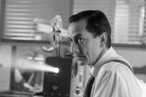 Still of David Strathairn in Good Night, and Good Luck. (2005)