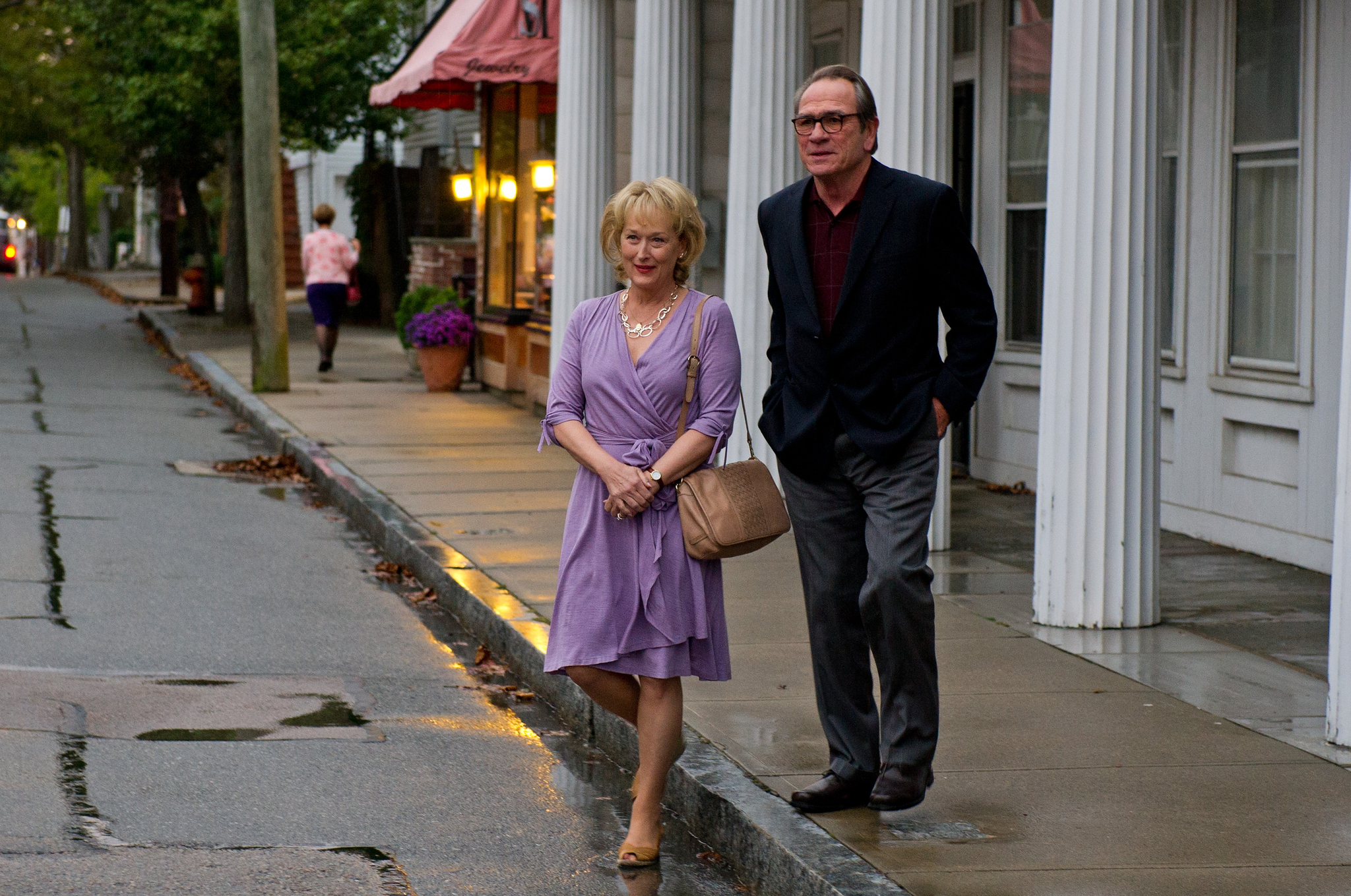 Still of Tommy Lee Jones and Meryl Streep in Hope Springs (2012)