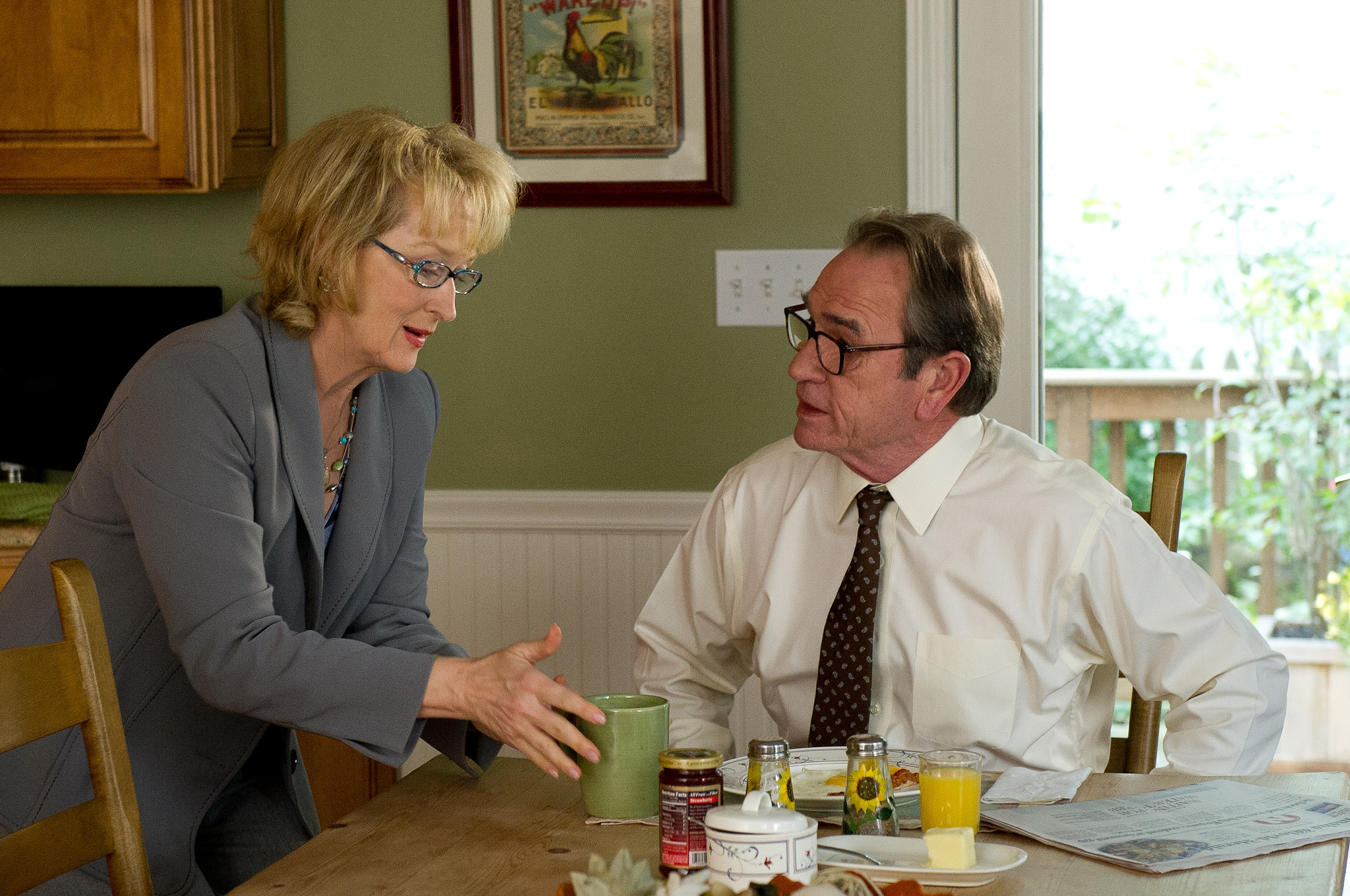 Still of Tommy Lee Jones and Meryl Streep in Hope Springs (2012)