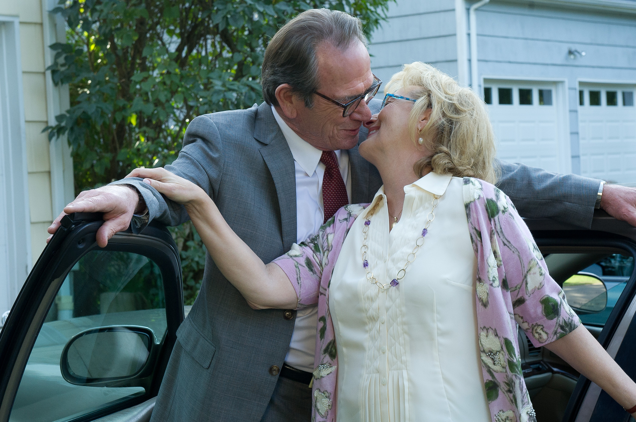 Still of Tommy Lee Jones and Meryl Streep in Hope Springs (2012)