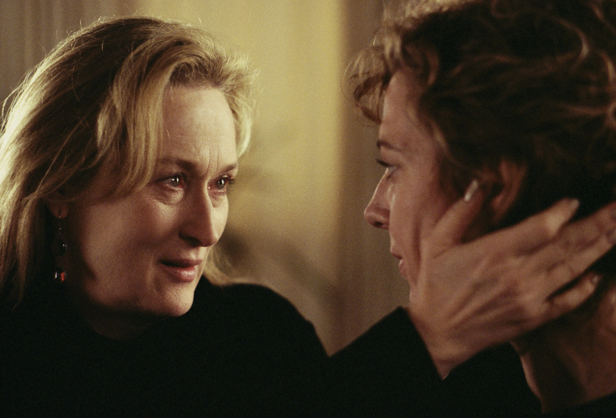 Still of Meryl Streep and Allison Janney in Valandos (2002)
