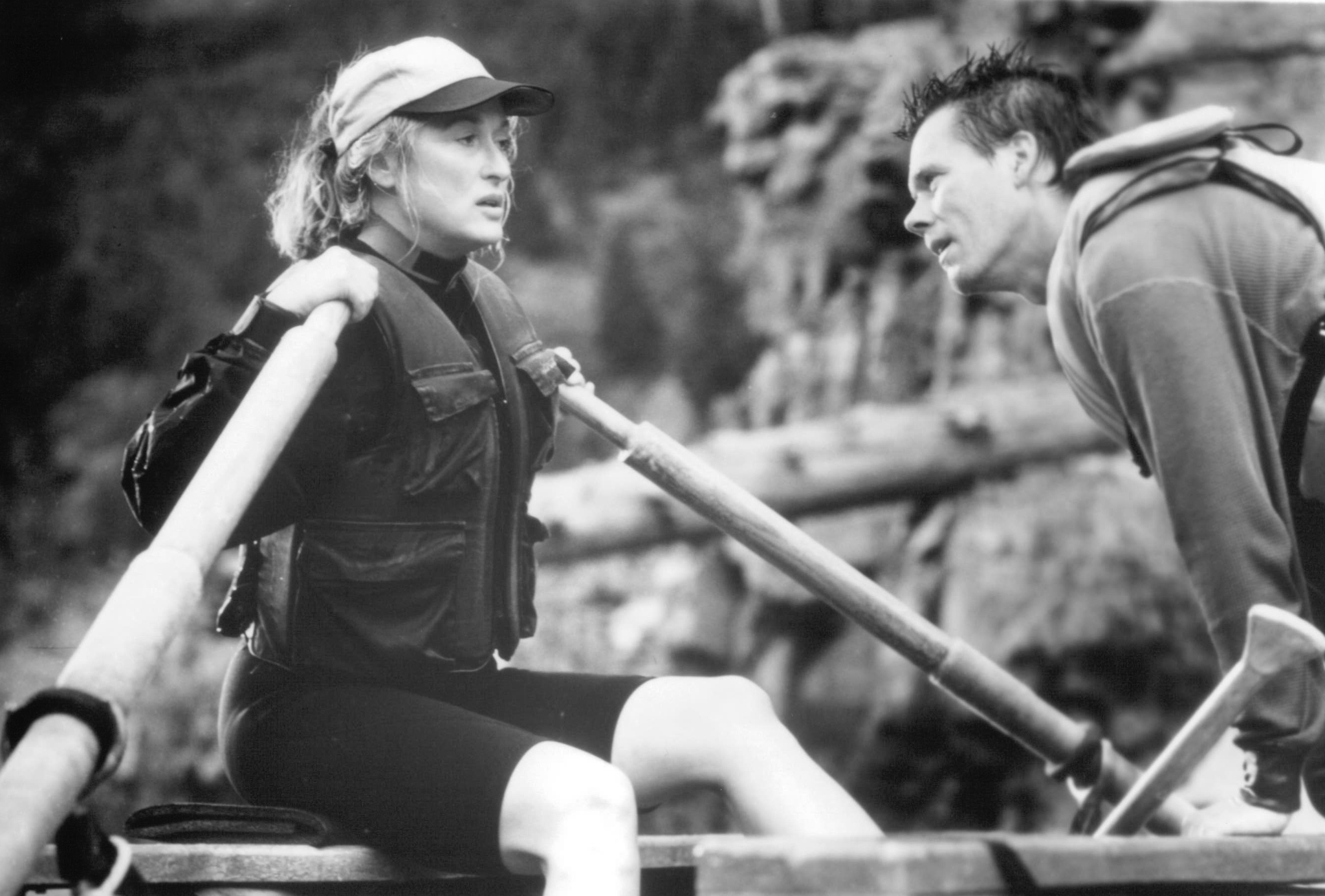 Still of Kevin Bacon and Meryl Streep in The River Wild (1994)