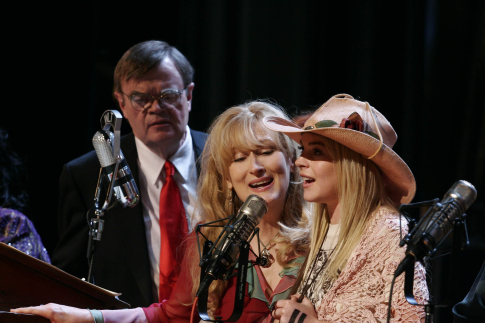 Still of Meryl Streep, Garrison Keillor and Lindsay Lohan in A Prairie Home Companion (2006)