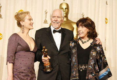 Robert Altman, Meryl Streep and Lily Tomlin at event of The 78th Annual Academy Awards (2006)