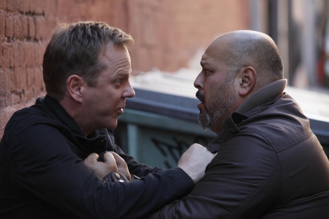 Still of Kiefer Sutherland and Rolando Molina in Touch (2012)