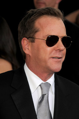 Kiefer Sutherland at event of The 66th Annual Golden Globe Awards (2009)