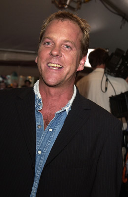 Kiefer Sutherland at event of Phone Booth (2002)
