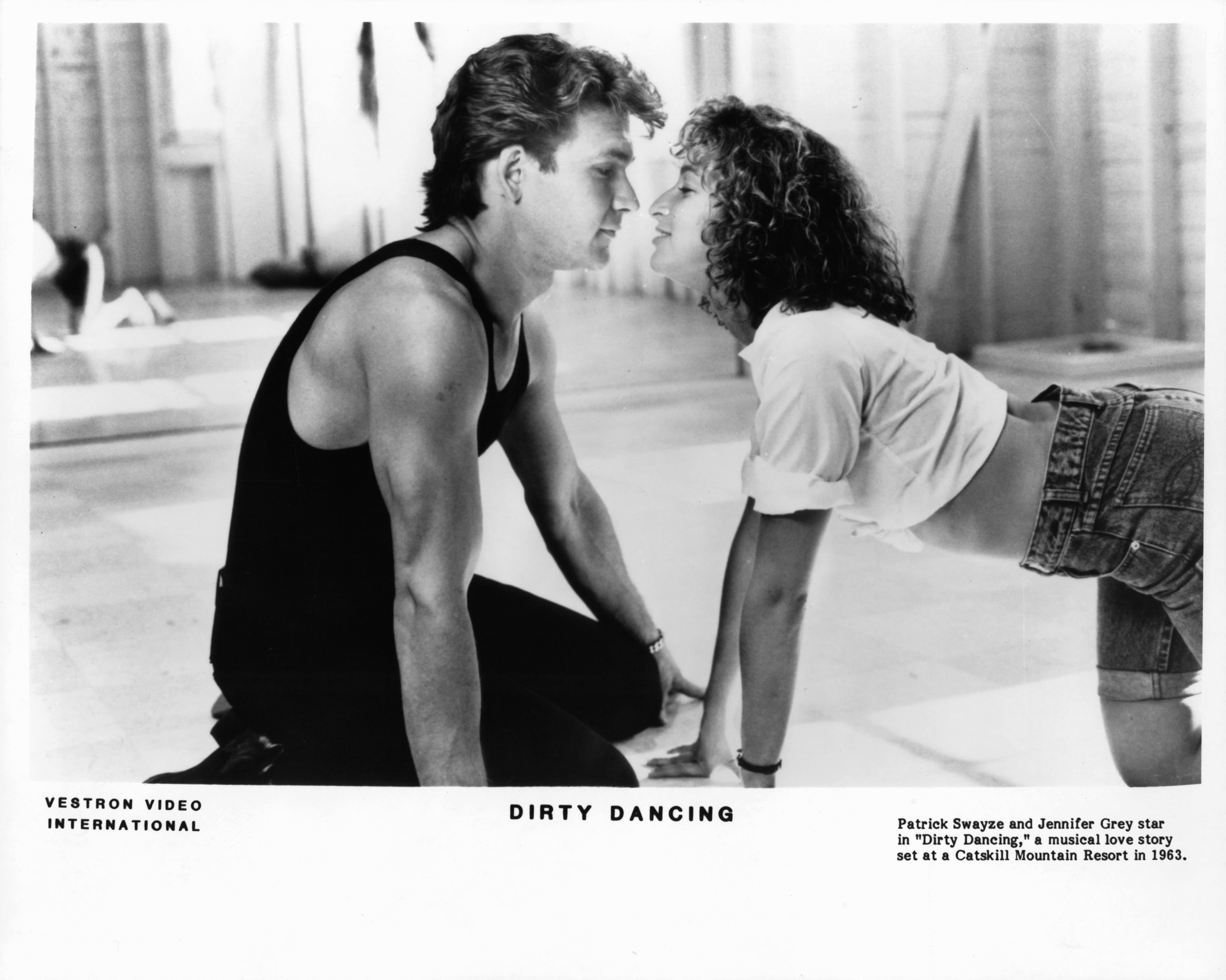 Still of Jennifer Grey and Patrick Swayze in Dirty Dancing (1987)