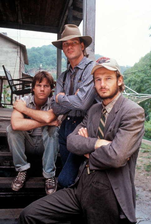 Still of Bill Paxton, Liam Neeson and Patrick Swayze in Next of Kin (1989)