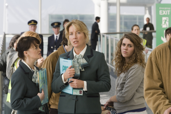 Still of Emma Thompson and Bronagh Gallagher in Last Chance Harvey (2008)