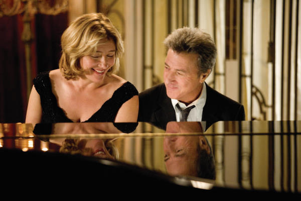 Still of Dustin Hoffman and Emma Thompson in Last Chance Harvey (2008)