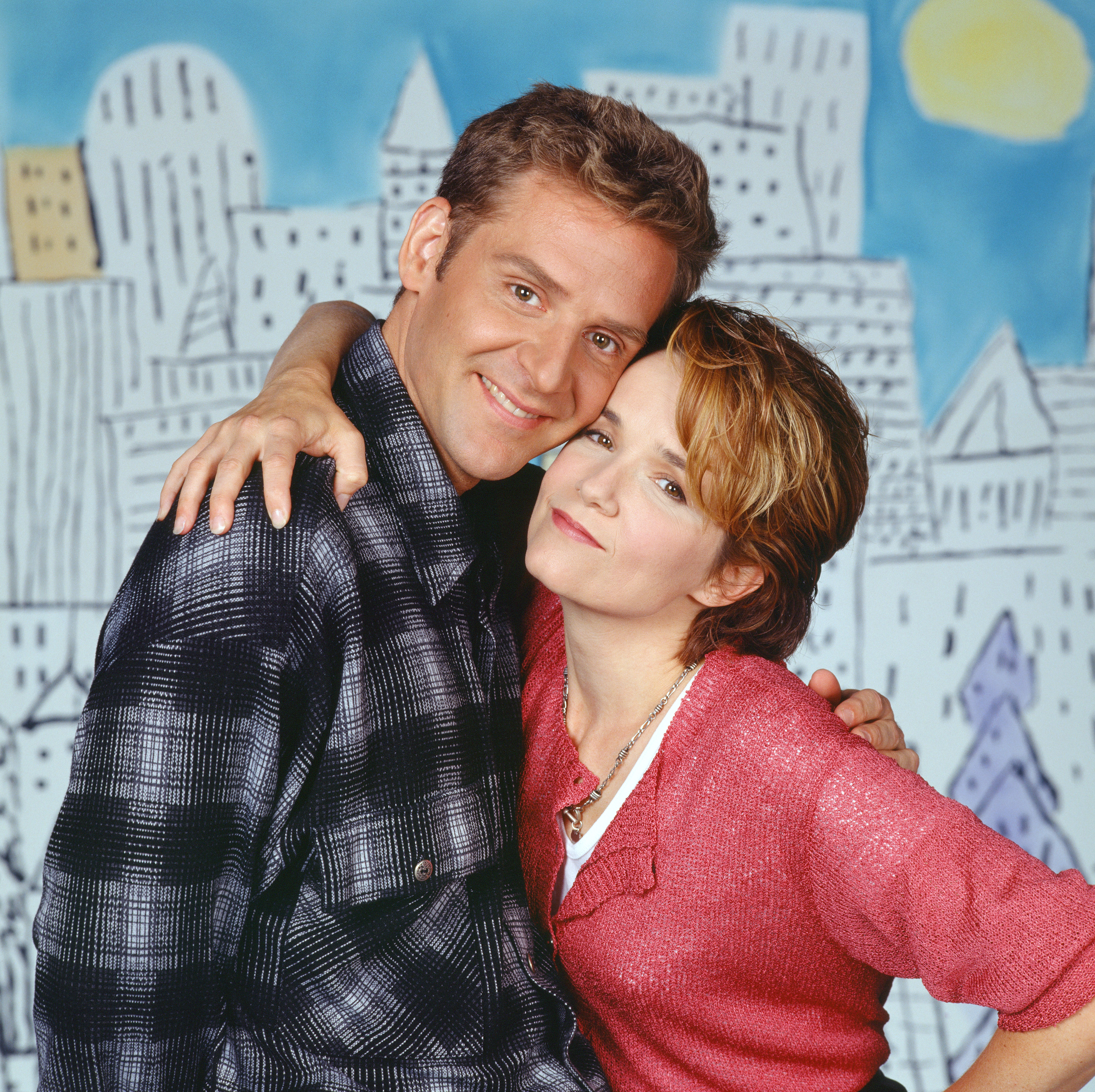 Still of Lea Thompson and Malcolm Gets in Caroline in the City (1995)