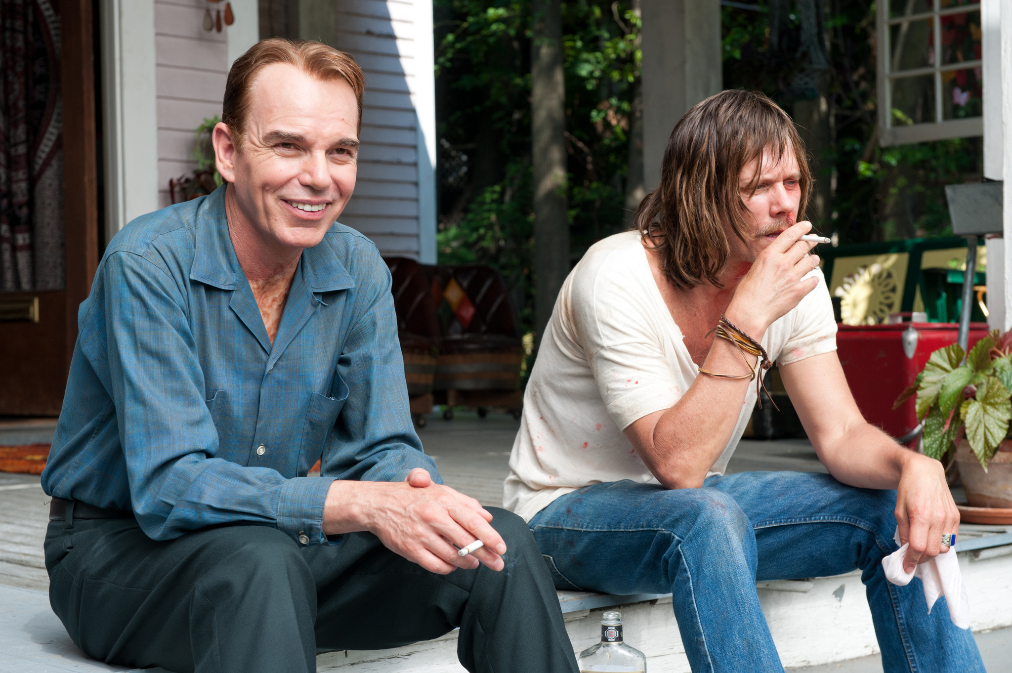 Still of Kevin Bacon and Billy Bob Thornton in Jayne Mansfield's Car (2012)