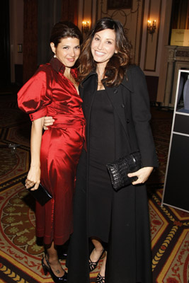 Gina Gershon and Marisa Tomei