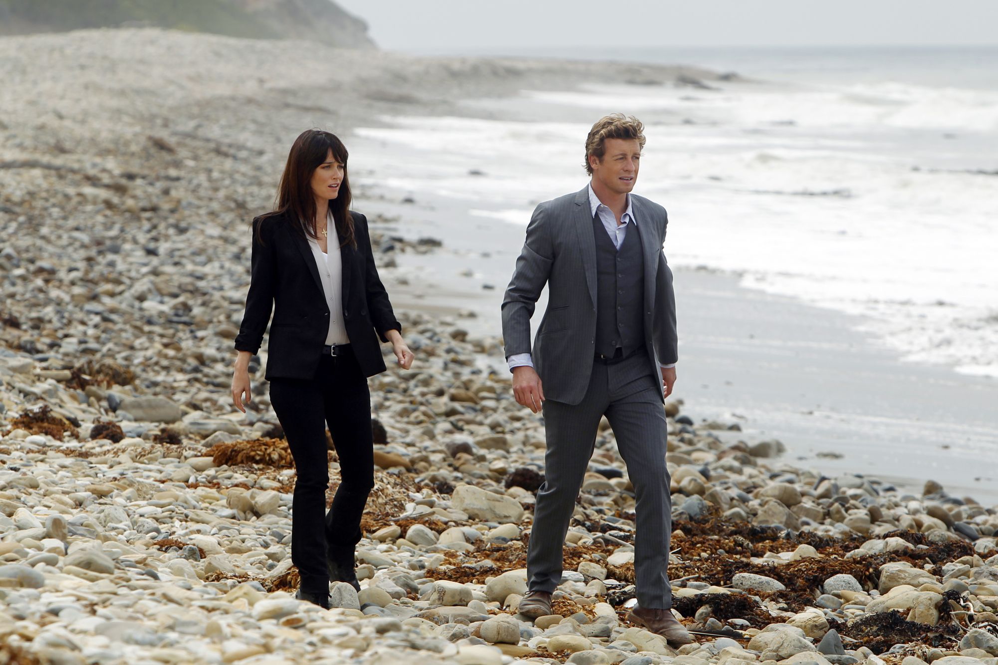 Still of Robin Tunney and Simon Baker in Mentalistas (2008)