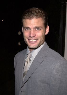 Casper Van Dien