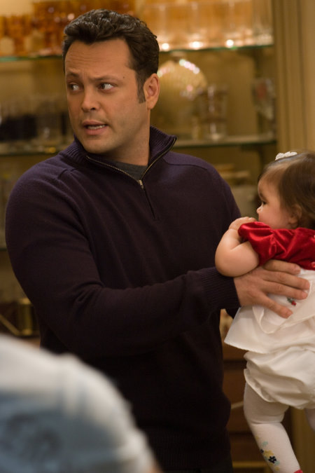 Still of Vince Vaughn in Four Christmases (2008)
