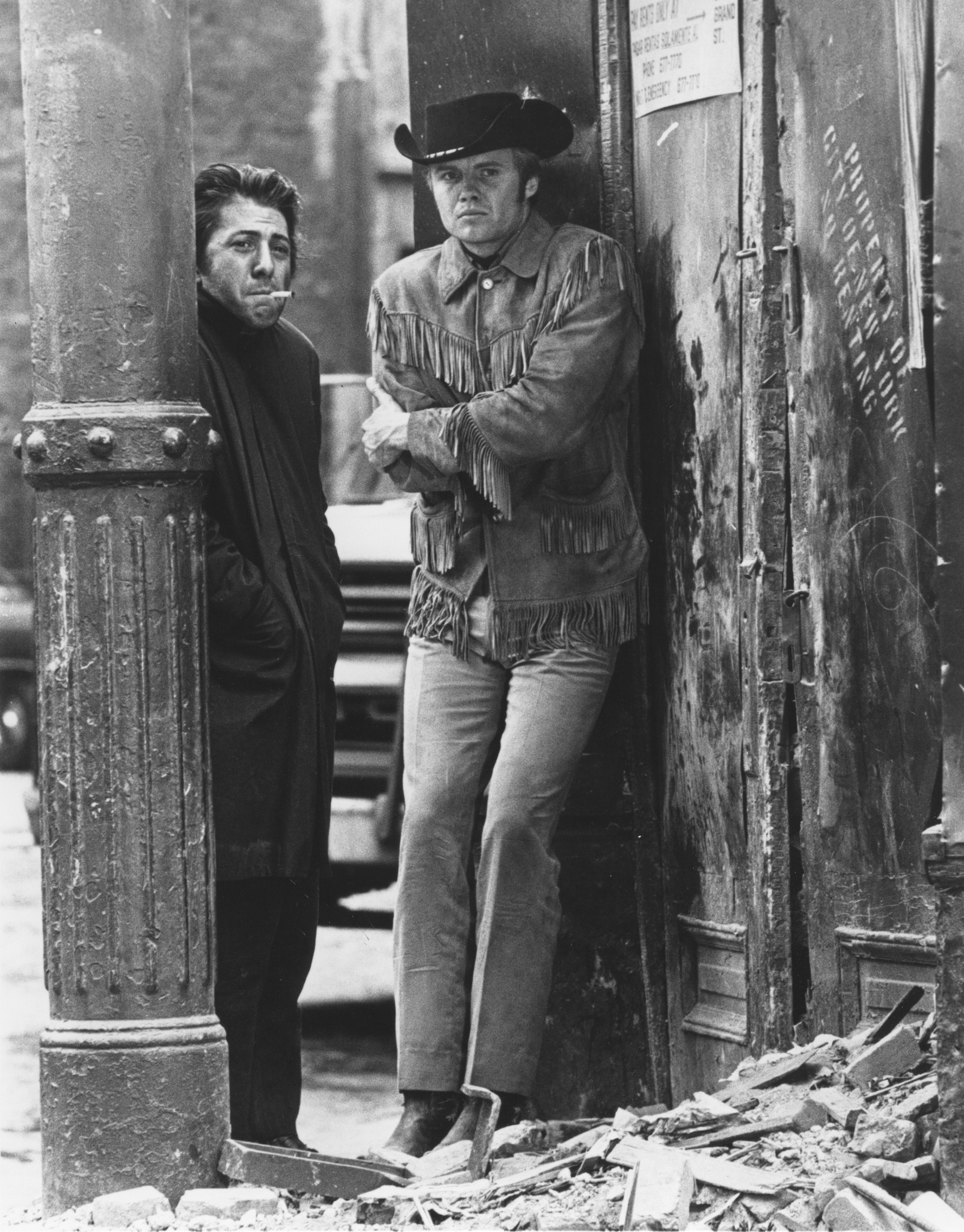 Still of Dustin Hoffman and Jon Voight in Midnight Cowboy (1969)