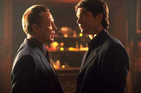 Still of Christopher Walken and Jerry O'Connell in Kangaroo Jack (2003)