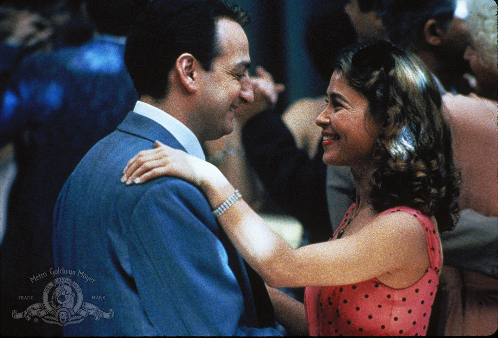 Still of Julie Warner and David Paymer in Mr. Saturday Night (1992)