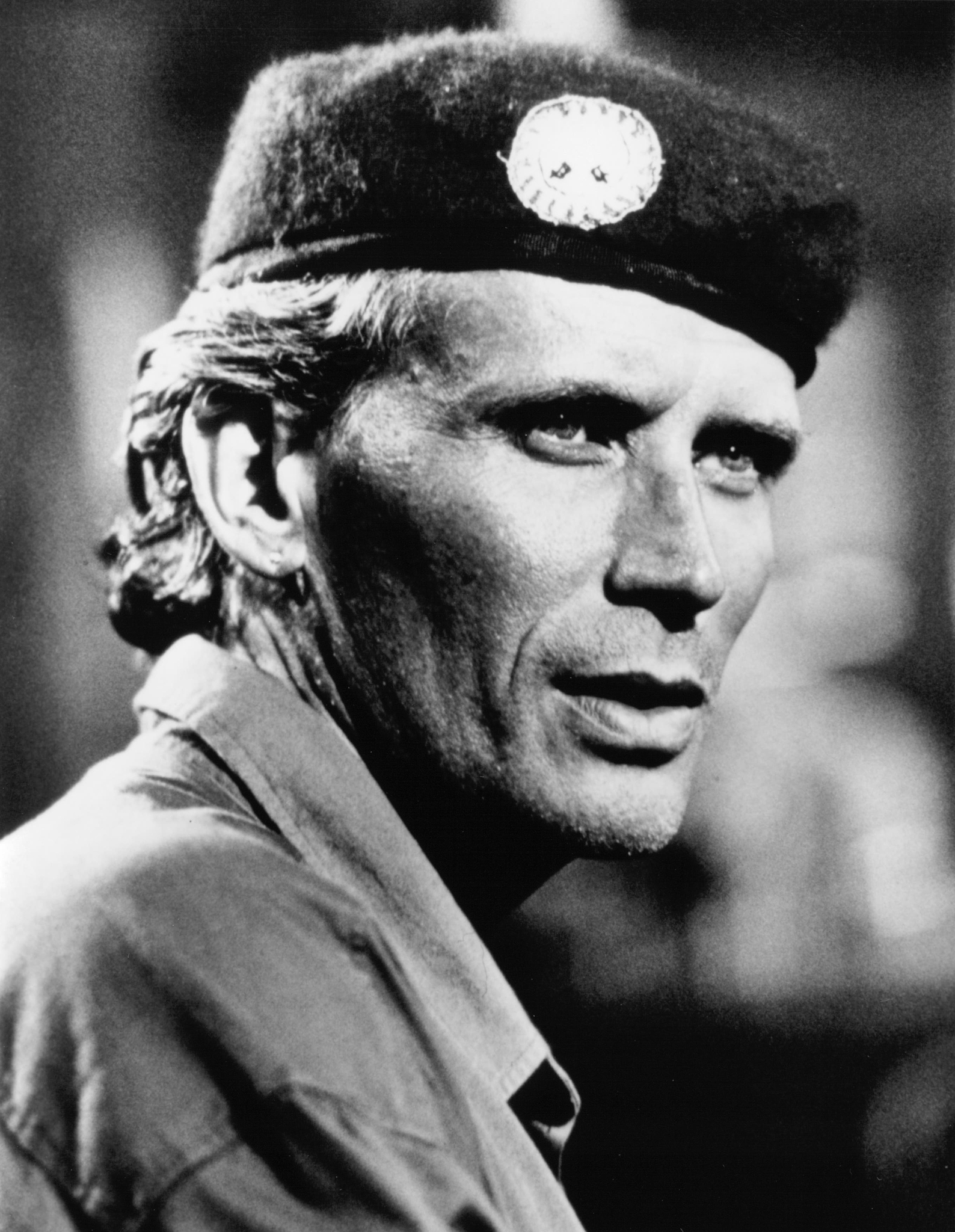 Still of Peter Weller in Fifty/Fifty (1992)