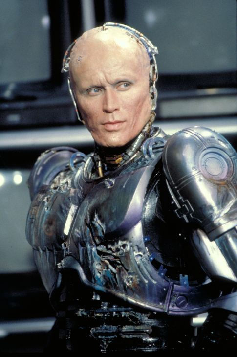 Still of Peter Weller in RoboCop (1987)