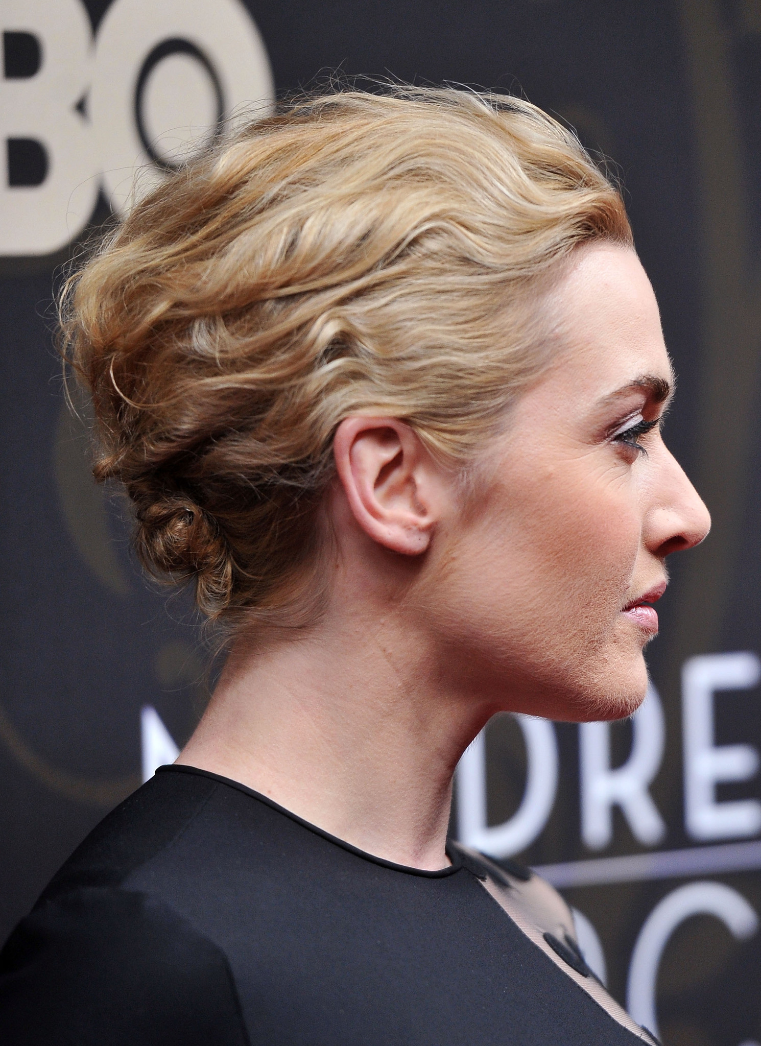 Kate Winslet at event of Mildred Pierce (2011)