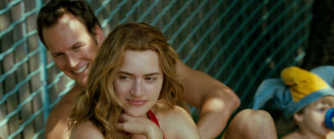 Still of Kate Winslet and Patrick Wilson in Mazi vaikai (2006)